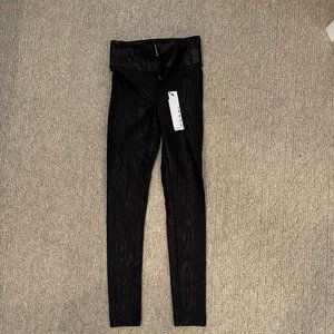 Black KORAL Leggings